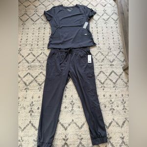Soulful scrubs - Pewter, New with Tags